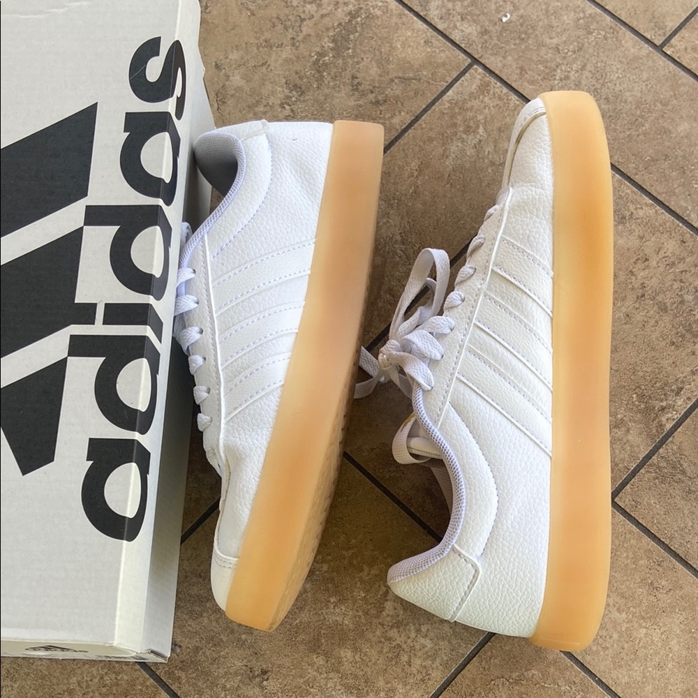 Adidas Classic White Sneakers with gum bottom  vl court 3.0